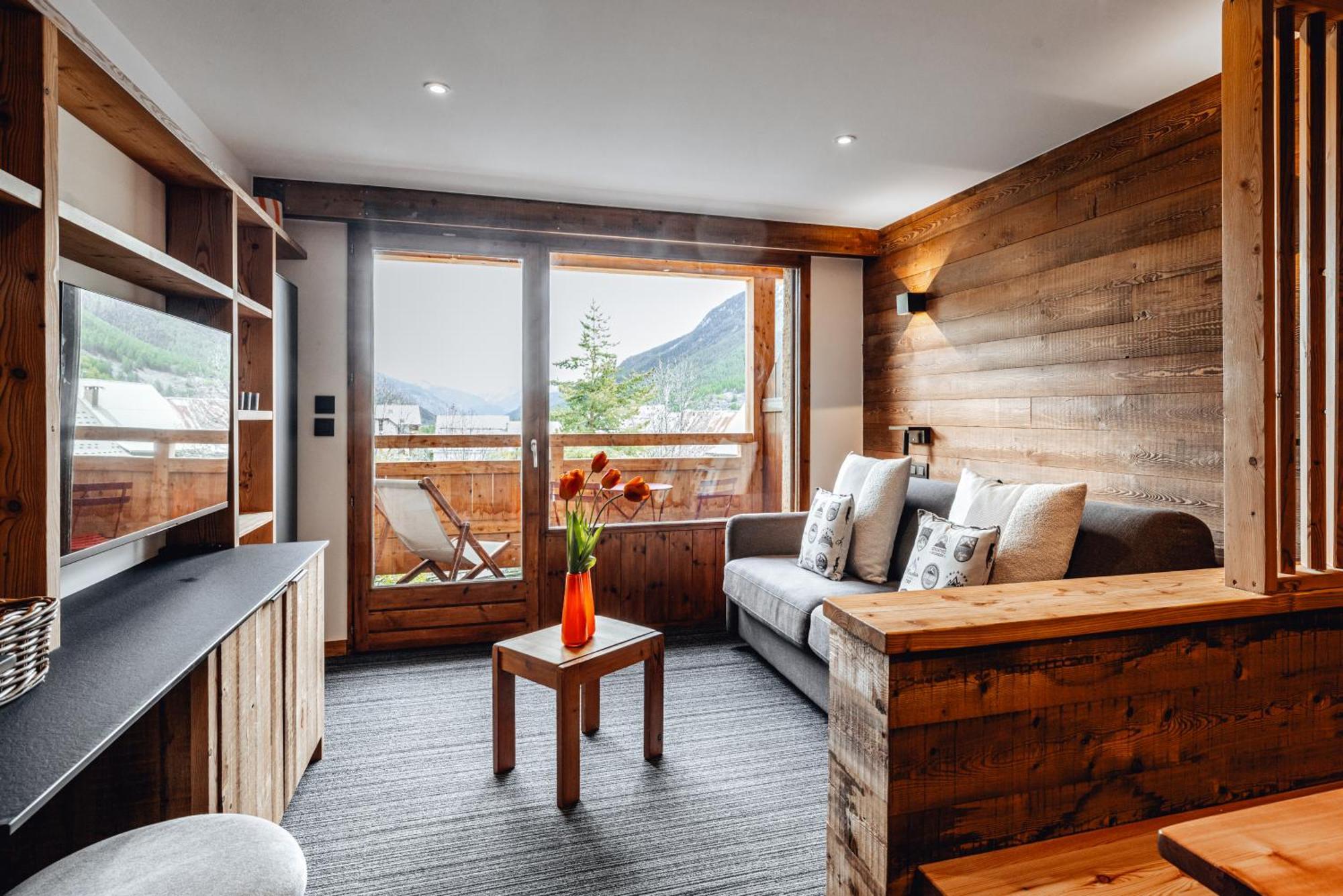 Alliey & Spa Piscine Appart-Hotel Serre Chevalier Le Monêtier-les-Bains Kültér fotó